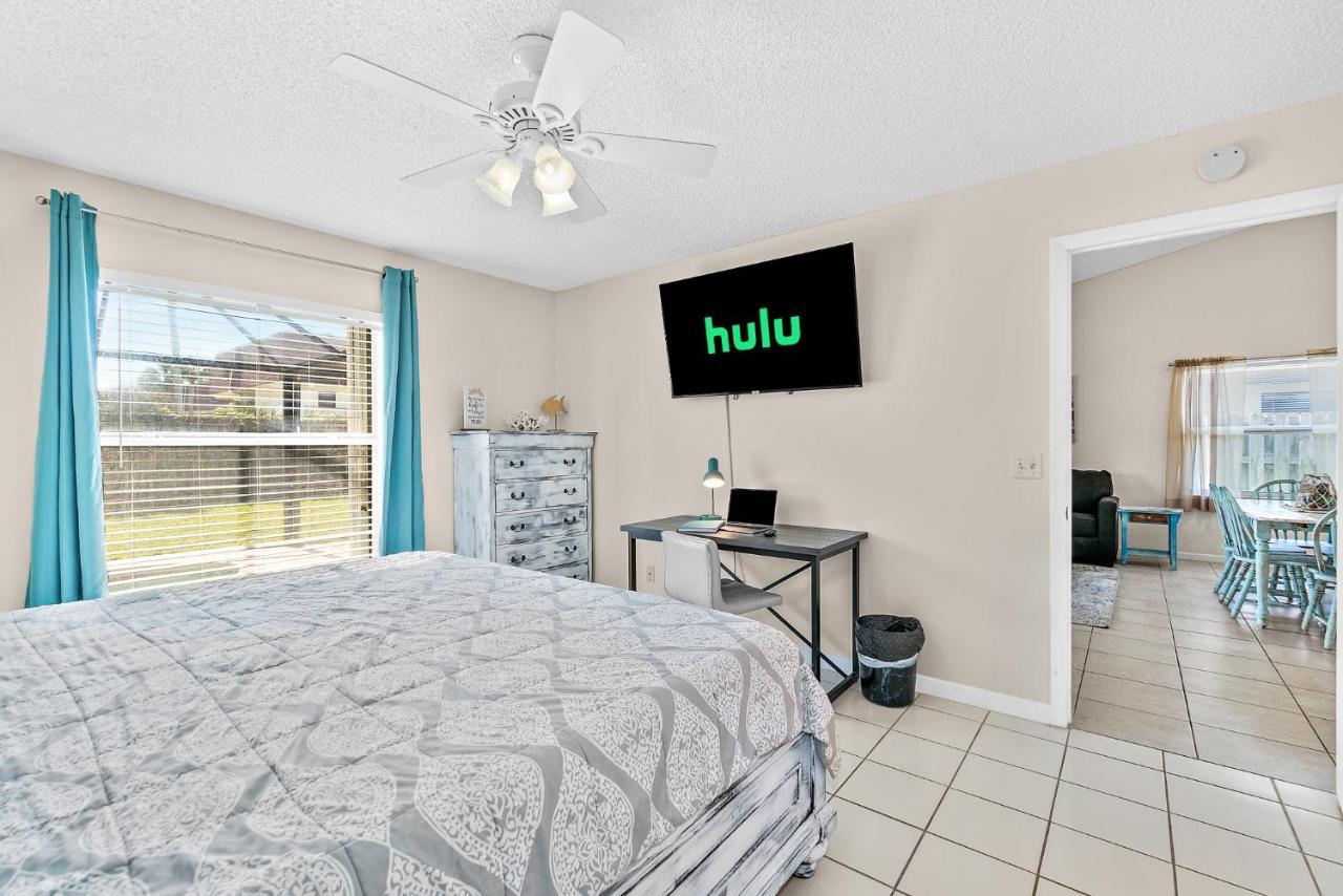 Serene Seaside Retreat - Dog Friendly - 2Br Townhouse With Shared Heated Pool Steps To Paradise Beach! メルボルン エクステリア 写真