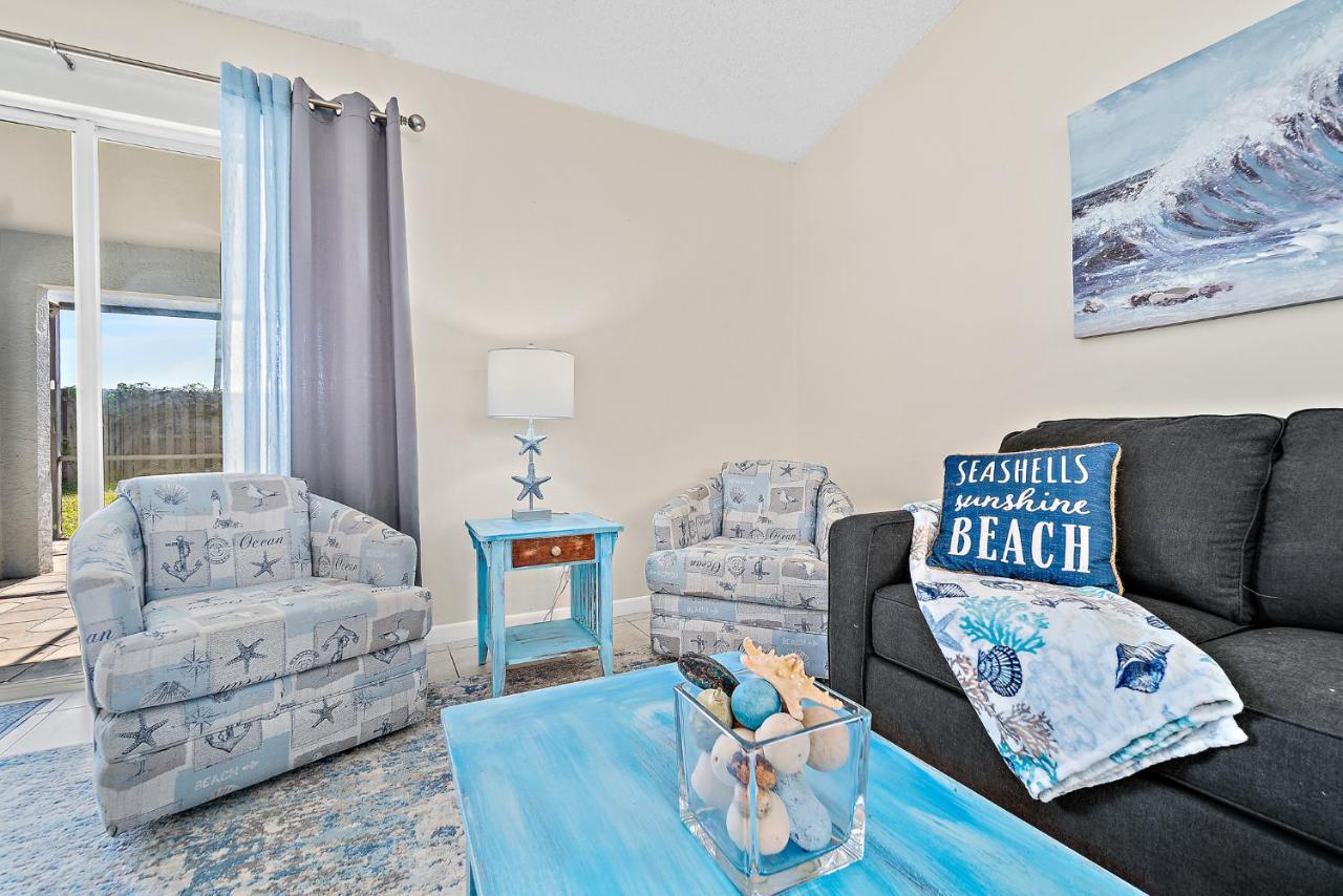 Serene Seaside Retreat - Dog Friendly - 2Br Townhouse With Shared Heated Pool Steps To Paradise Beach! メルボルン エクステリア 写真